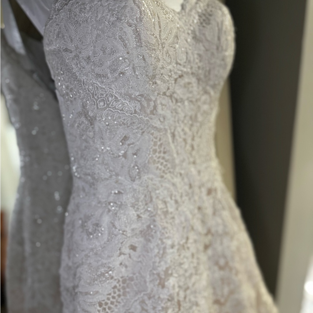 Essence of Australia Wedding Dress - Picture 10 of 16